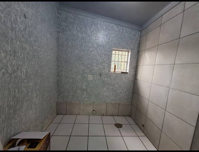 4 BEDROOM HOUSE FOR SALE IN BRENTHURST